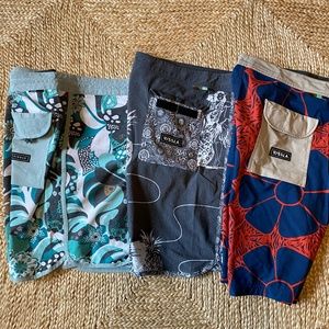 3 pairs Vissla Boardshorts